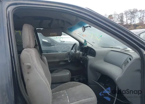 2002 Ford Windstar Se z USA, uszkodzony, nr VIN 2FMDA52402BA08530